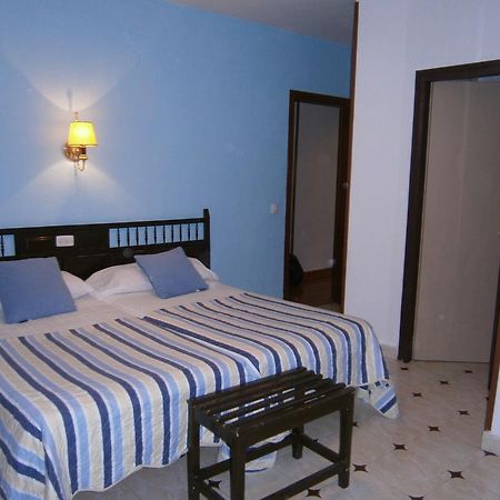 Hostal Residencia Avenida Куенка Екстер'єр фото